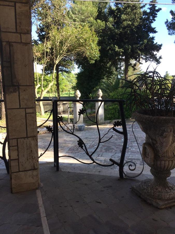 Villa L'Ottagono Con Cucina Parcheggio Privato Telecamerizzato E Wifi Gioia Del Colle Exterior foto