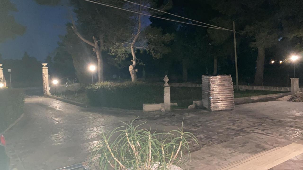 Villa L'Ottagono Con Cucina Parcheggio Privato Telecamerizzato E Wifi Gioia Del Colle Exterior foto
