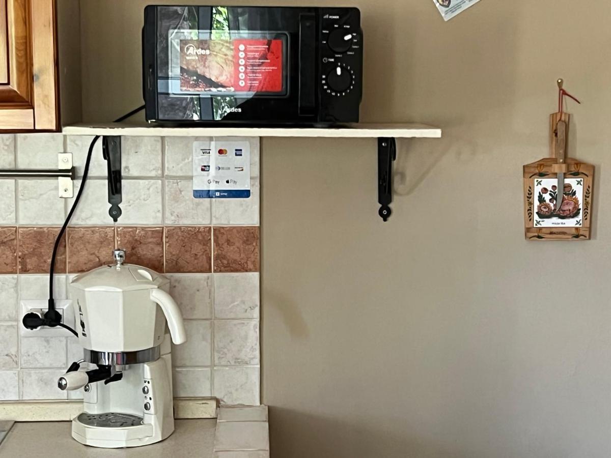 Villa L'Ottagono Con Cucina Parcheggio Privato Telecamerizzato E Wifi Gioia Del Colle Exterior foto