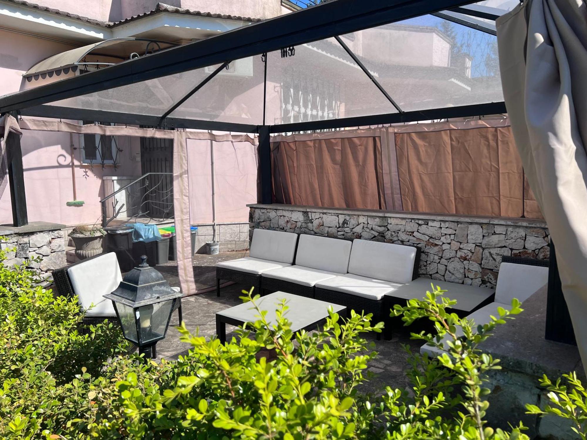 Villa L'Ottagono Con Cucina Parcheggio Privato Telecamerizzato E Wifi Gioia Del Colle Exterior foto